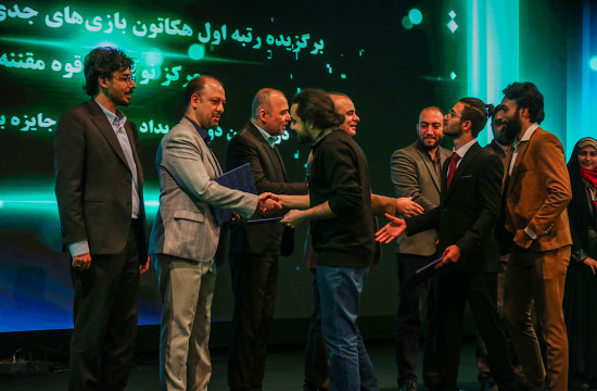 اختتامیه هفتمین رویداد جایزه بازی‌های جدی در قاب عکس